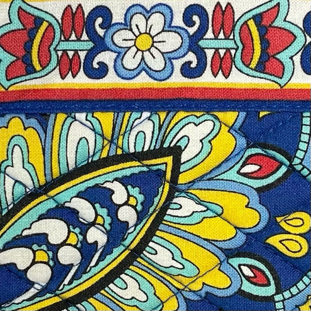 Vera Bradley Soft Quilted Cotton Marina Paisley 9 inch Tablet e-Reader Case - Picture 8 of 8